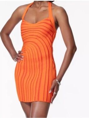 Hanifa Dress Halter Backless
New XL Beachy summer orange